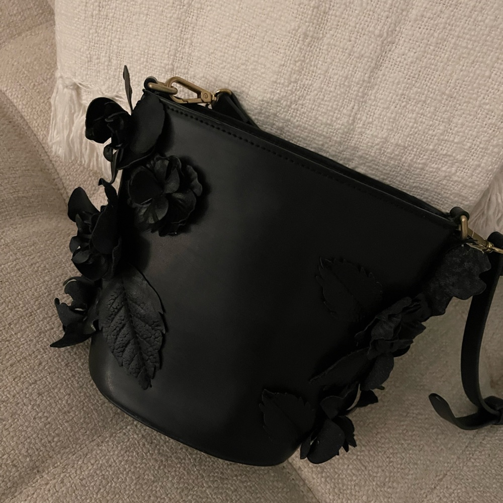 Zara Leather flower bucket bag